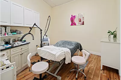 365 Salem St, Medford, MA 02155 - Photo 9