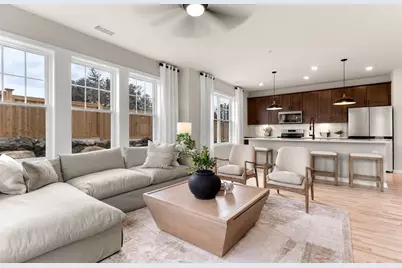 5 Peters Farm Way #206, Westborough, MA 01581 - Photo 1