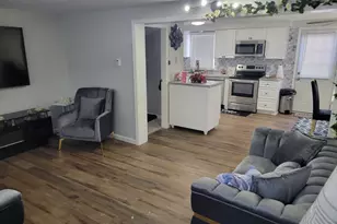 35 Genessee St, Worcester, MA 01603 - Photo 7