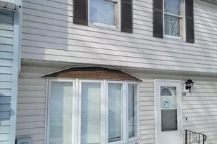 35 Genessee St, Worcester, MA 01603 - Photo 1