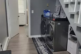 35 Genessee St, Worcester, MA 01603 - Photo 21