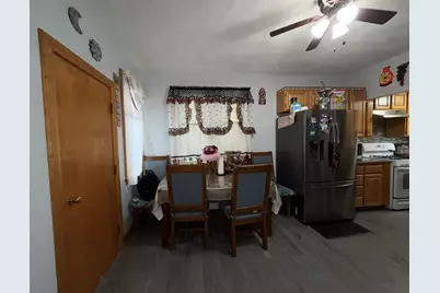 58 Pleasant St, Revere, MA 02151 - Photo 11