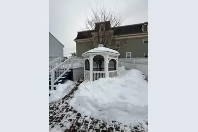 122 Central #1, Somerville, MA 02145 - Photo 17