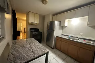 34 Agawam St, Revere, MA 02151 - Photo 5