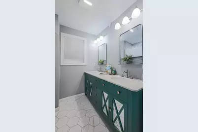 9 Granite St, Milford, MA 01757 - Photo 17