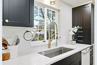 8 Phinney Rd, Lexington, MA 02421 - Photo 9