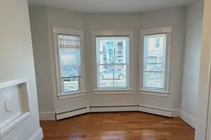 88 Hampshire, Cambridge, MA 02139 - Photo 3