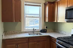 123 Glendower Rd, Boston, MA 02131 - Photo 3