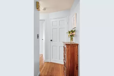 1 Boardman Street #6, Salem, MA 01970 - Photo 9