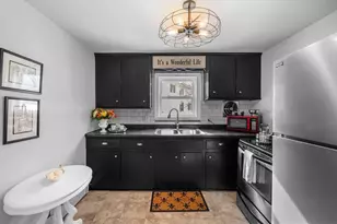 1 Boardman St, Salem, MA 01970 - Photo 5