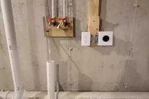 53 Arlington St, Brockton, MA 02301 - Photo 37