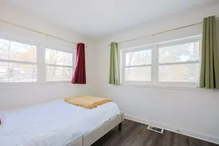 207 Eliot St, Ashland, MA 01721 - Photo 15