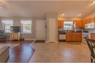 27 Rosewood Lane #27, Southwick, MA 01077 - Photo 5