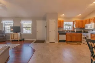 27 Rosewood Ln, Southwick, MA 01077 - Photo 5