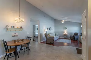 27 Rosewood Ln, Southwick, MA 01077 - Photo 11