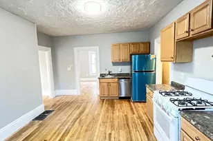 31 Ridgeway St, Lynn, MA 01902 - Photo 1