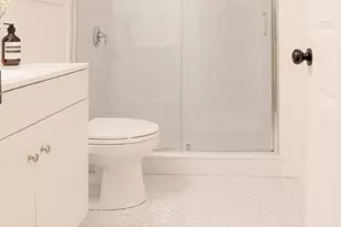 5 Davis Ave, Brookline, MA 02445 - Photo 13