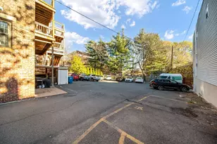 81 Broadway, Chelsea, MA 02150 - Photo 31