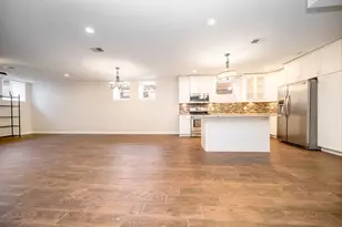 81 Broadway, Chelsea, MA 02150 - Photo 17