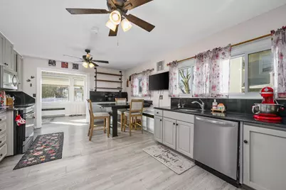 29 Waldo St, New Bedford, MA 02745 - Photo 9