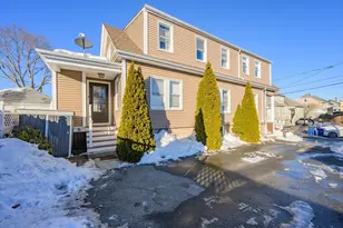 29 Waldo St, New Bedford, MA 02745 - Photo 3