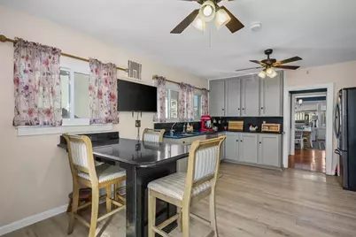 29 Waldo St, New Bedford, MA 02745 - Photo 11