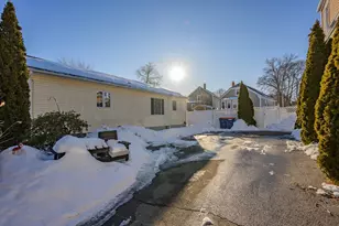 29 Waldo St, New Bedford, MA 02745 - Photo 29
