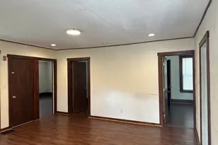 32 Main St, Spencer, MA 01562 - Photo 3