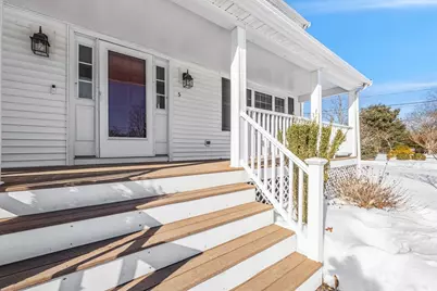 3 Caswell Way, Bridgewater, MA 02324 - Photo 3