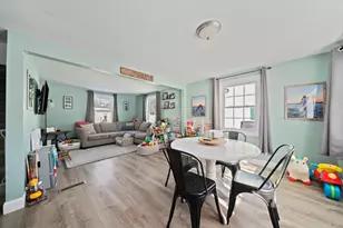 54 Wilbur St, Raynham, MA 02767 - Photo 7