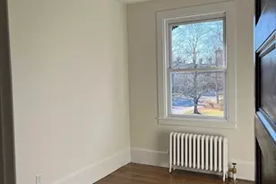 124 Walnut St, Clinton, MA 01510 - Photo 11