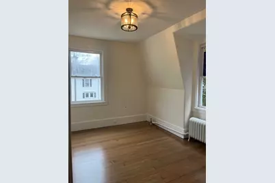 124 Walnut Street #2L, Clinton, MA 01510 - Photo 3