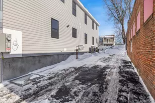 322-324 Pearl St, Malden, MA 02148 - Photo 33