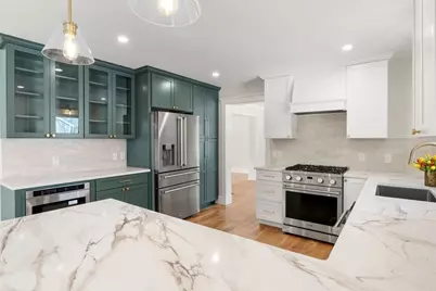 155 Quincy Ave, Marshfield, MA 02050 - Photo 1