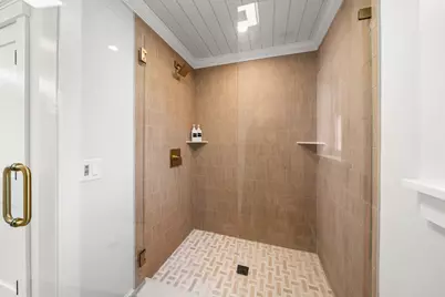155 Quincy Ave, Marshfield, MA 02050 - Photo 13