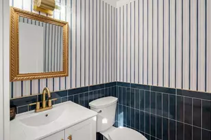 155 Quincy Ave, Marshfield, MA 02050 - Photo 7