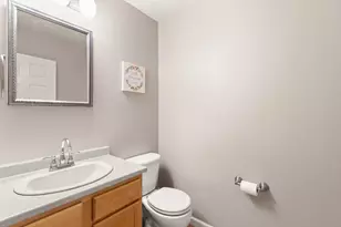 19 Amherst Rd, Shrewsbury, MA 01545 - Photo 13