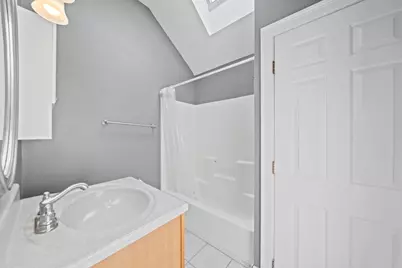 15 Bacon St #2, Waltham, MA 02451 - Photo 13