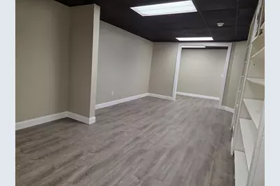 488 Grafton St, Worcester, MA 01604 - Photo 11