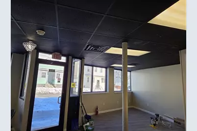 488 Grafton St, Worcester, MA 01604 - Photo 5