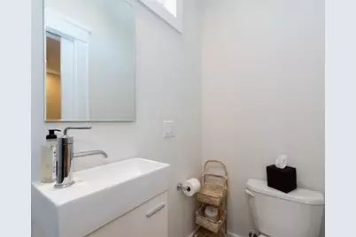 401 Albemarle Road #2, Newton, MA 02460 - Photo 27