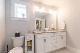 401 Albemarle Rd, Newton, MA 02460 - Photo 31