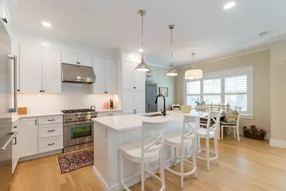 401 Albemarle Road #2, Newton, MA 02460 - Photo 7