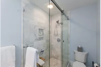 401 Albemarle Road #2, Newton, MA 02460 - Photo 17