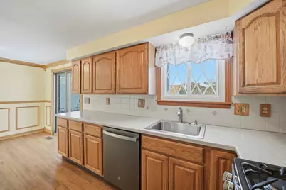 119 Blisswood Village #119, Ludlow, MA 01056 - Photo 11