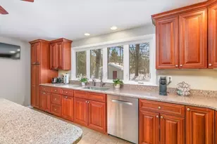 13 Wing Terrace, Burlington, MA 01803 - Photo 9