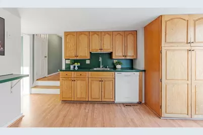 10 Fairview Road, Peabody, MA 01960 - Photo 17