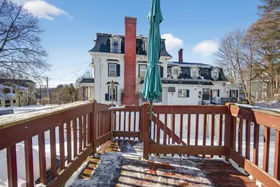 106 Methuen St #B, Lowell, MA 01850 - Photo 9