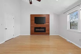 106 Methuen St, Lowell, MA 01850 - Photo 17