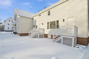 12 Howard St, Lynn, MA 01902 - Photo 21